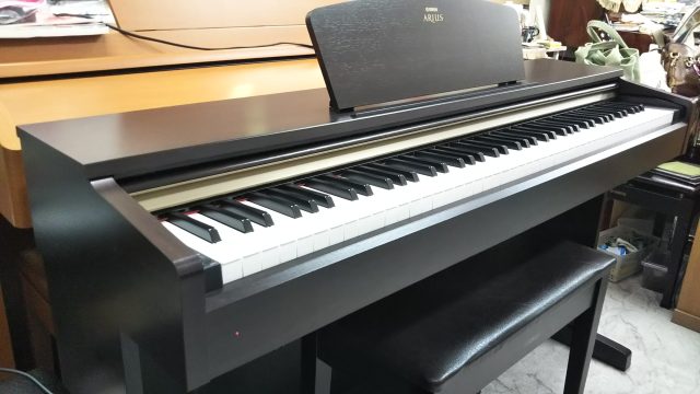 YAMAHA ARIUS YDP-160R 2009製